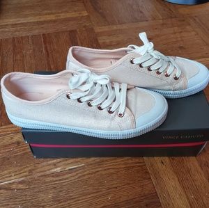 Shimmery pink shoes.  Excellent condition
